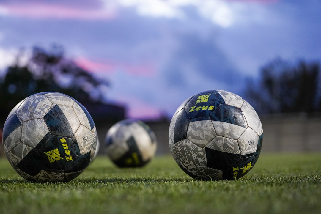 Football transfer news